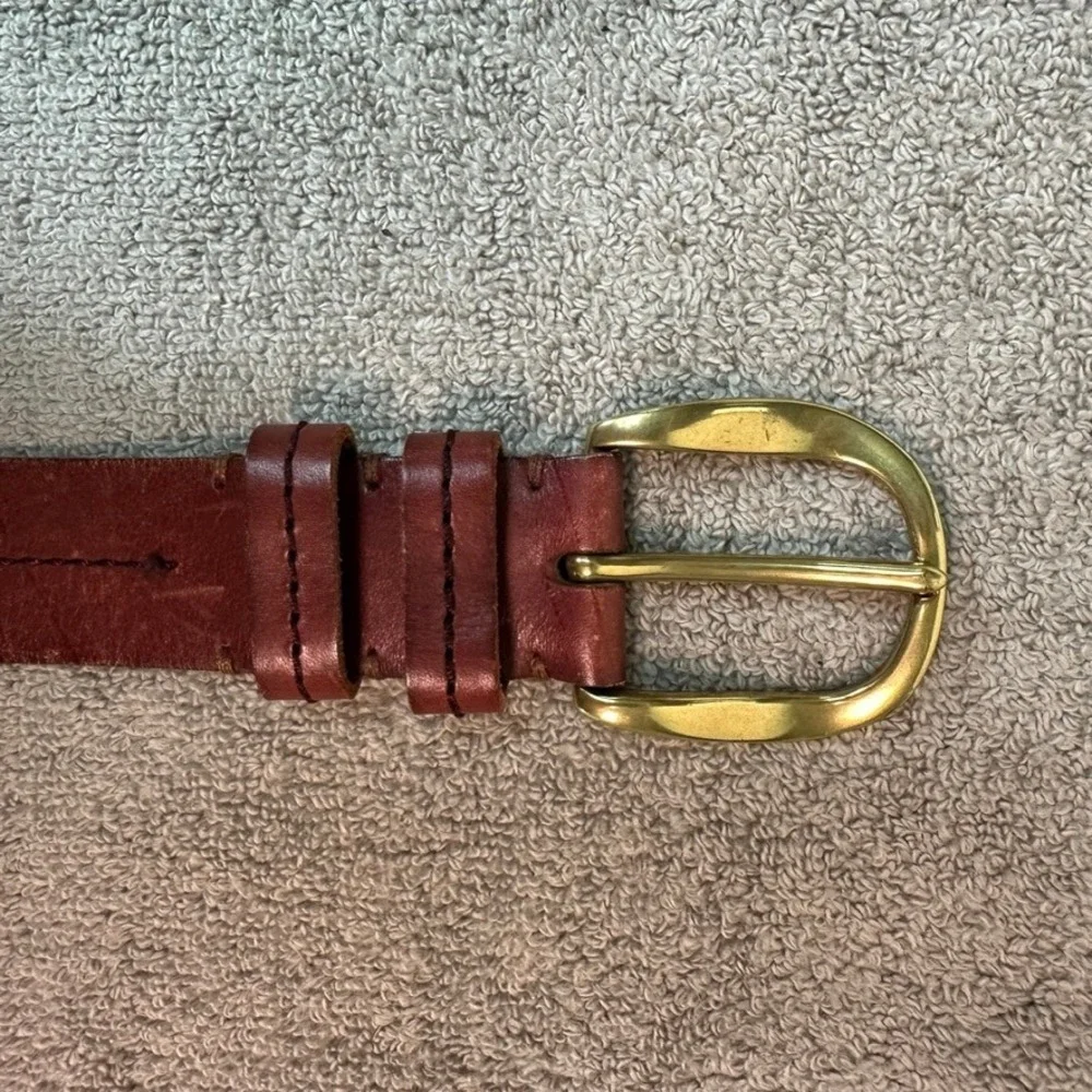Lauren Ralph Lauren Burgundy Brown Leather Belt Gold Buckle LRL 412076331-213